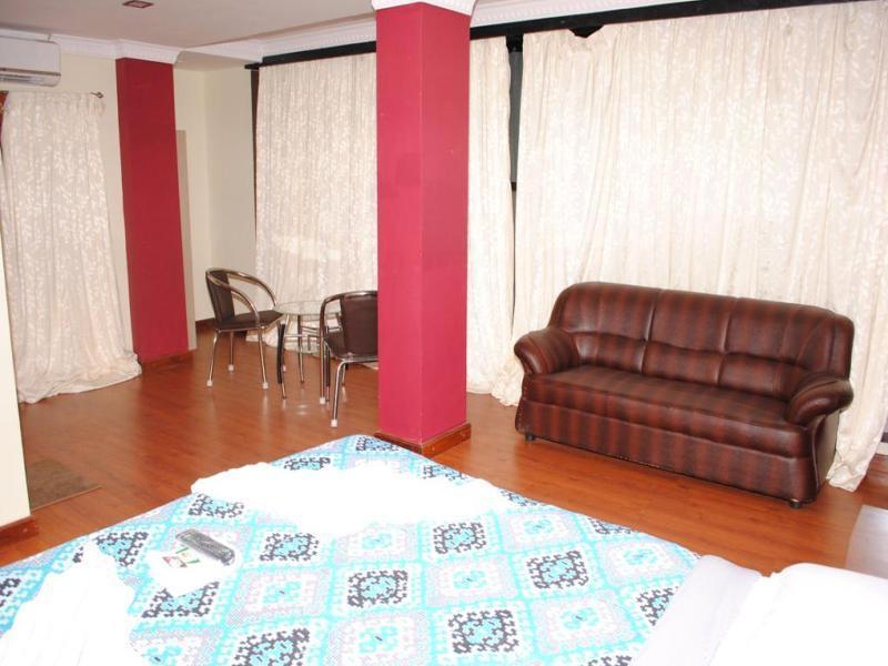 Hotel Anchorage Inn Port Blair Buitenkant foto